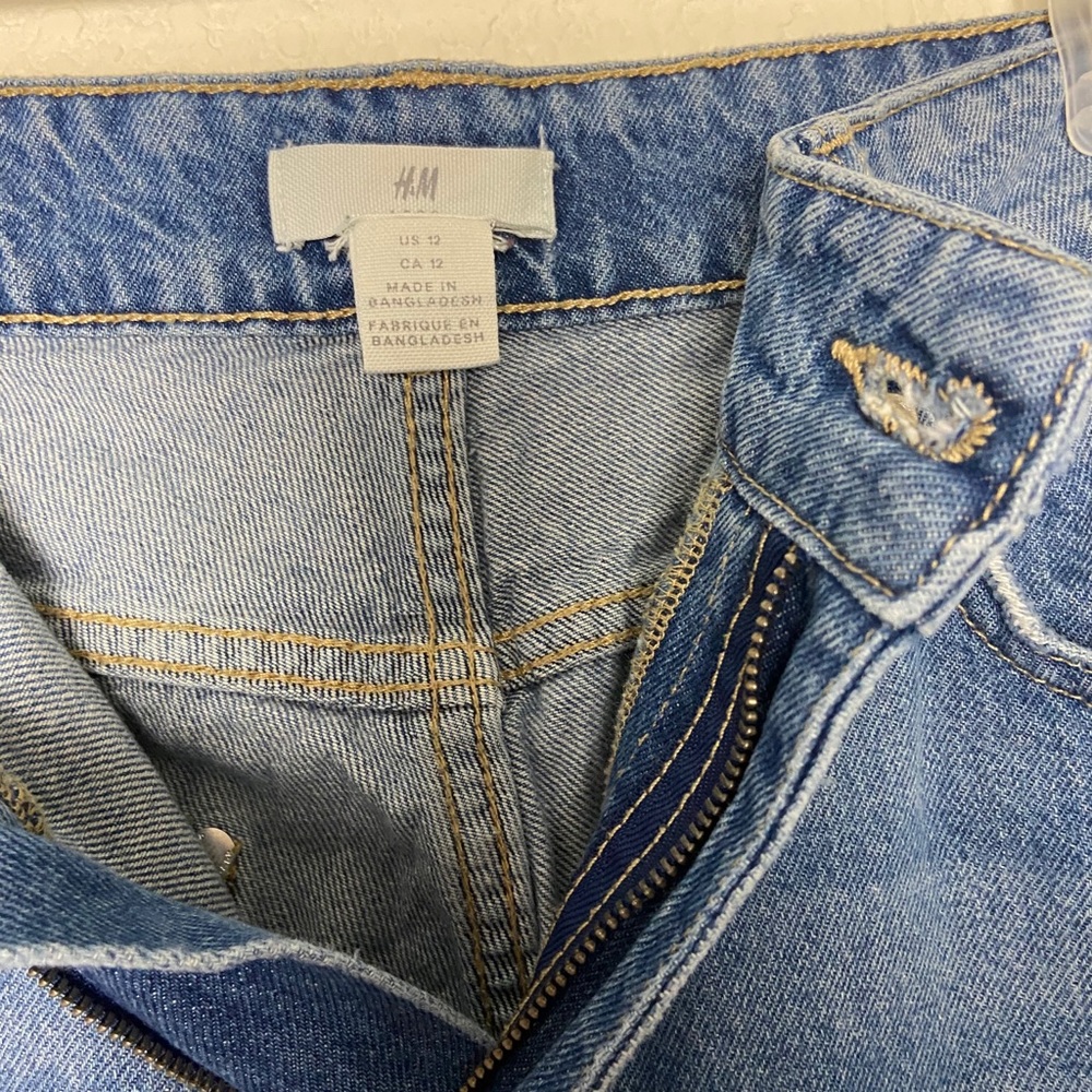 H&M women’s & Denim blue jeans size 12 - Picture 8 of 11